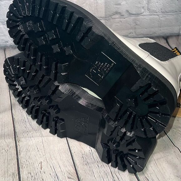 Doc Martens 2976 Quad White Chelsea Boots‎ Mens Size 7 - NEW WITH TAGS 💯🔥 - Picture 7 of 8